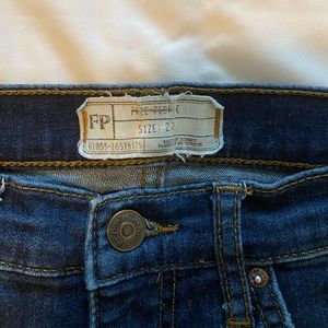 Free People high rise dark wash skinny jeans, size 27